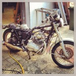 Oil13 Kawasaki Kz400 D4 Clasica Work in Progress Right Side
