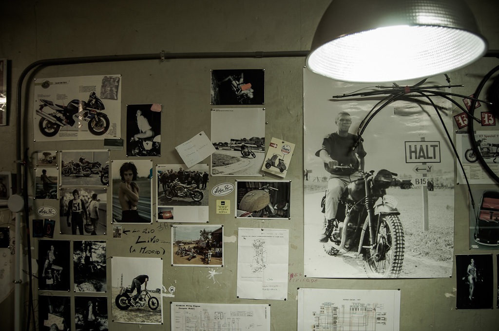 Oil13 - Vintage Garage Madrid Taller Details 5